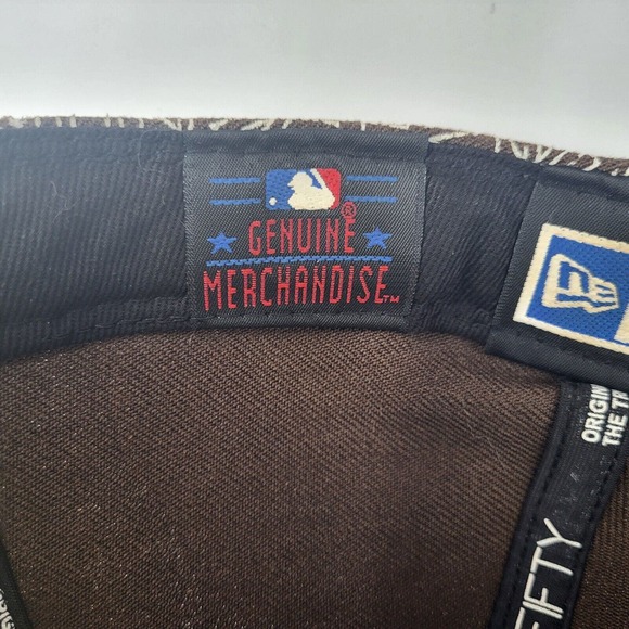 New Era 59Fifty New York Yankees All Over Print Fitted Hat Cap Size 7 3/4 Mens - Picture 12 of 13